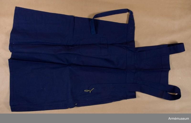 Kitchen Apron, Kitchen Apron, Branches of the Life-Regiment In 3: Coherence No: 19118-27.\ nAv navy blue s k cotton tvills. It has chest patch, pocket on the right side. Regulable braces. On the flax insides of three bells\ xtapes with white ribbons.